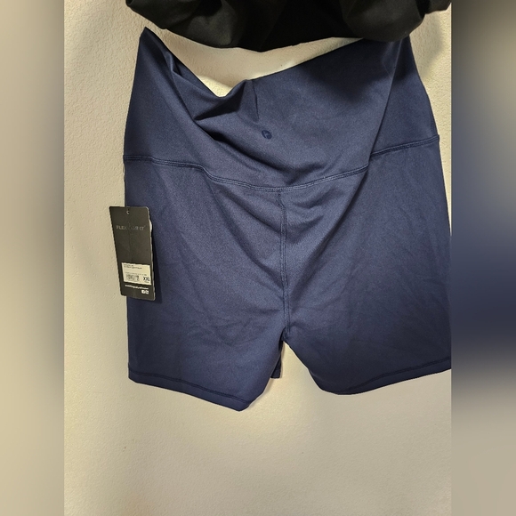 90 Degree By Reflex Interlock Everyday 5" Short Navy & Black Women's Size XXL NW - Picture 4 of 10